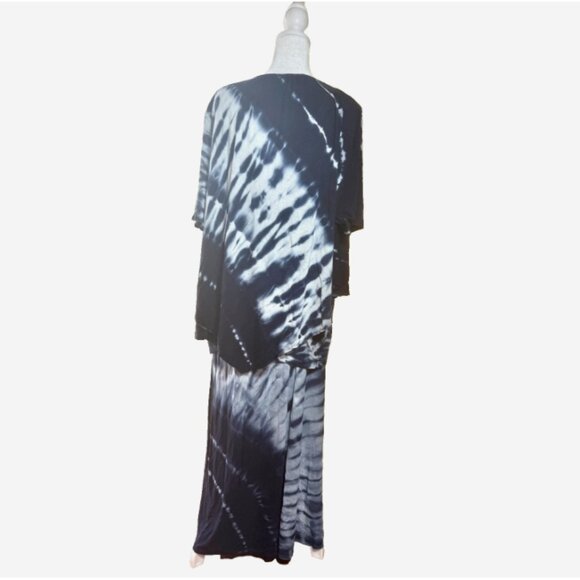 Catherine's Blue Tie Dye Skirt & Blouse Set 2X Plus Size Two Piece Outfit - Picture 2 of 7